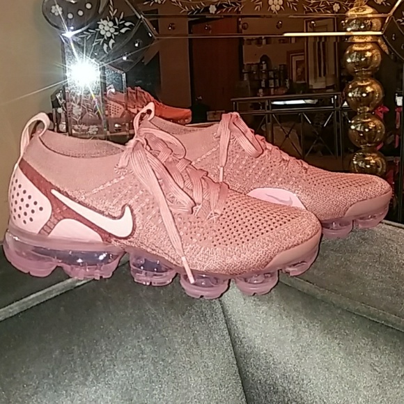 vapormax poshmark